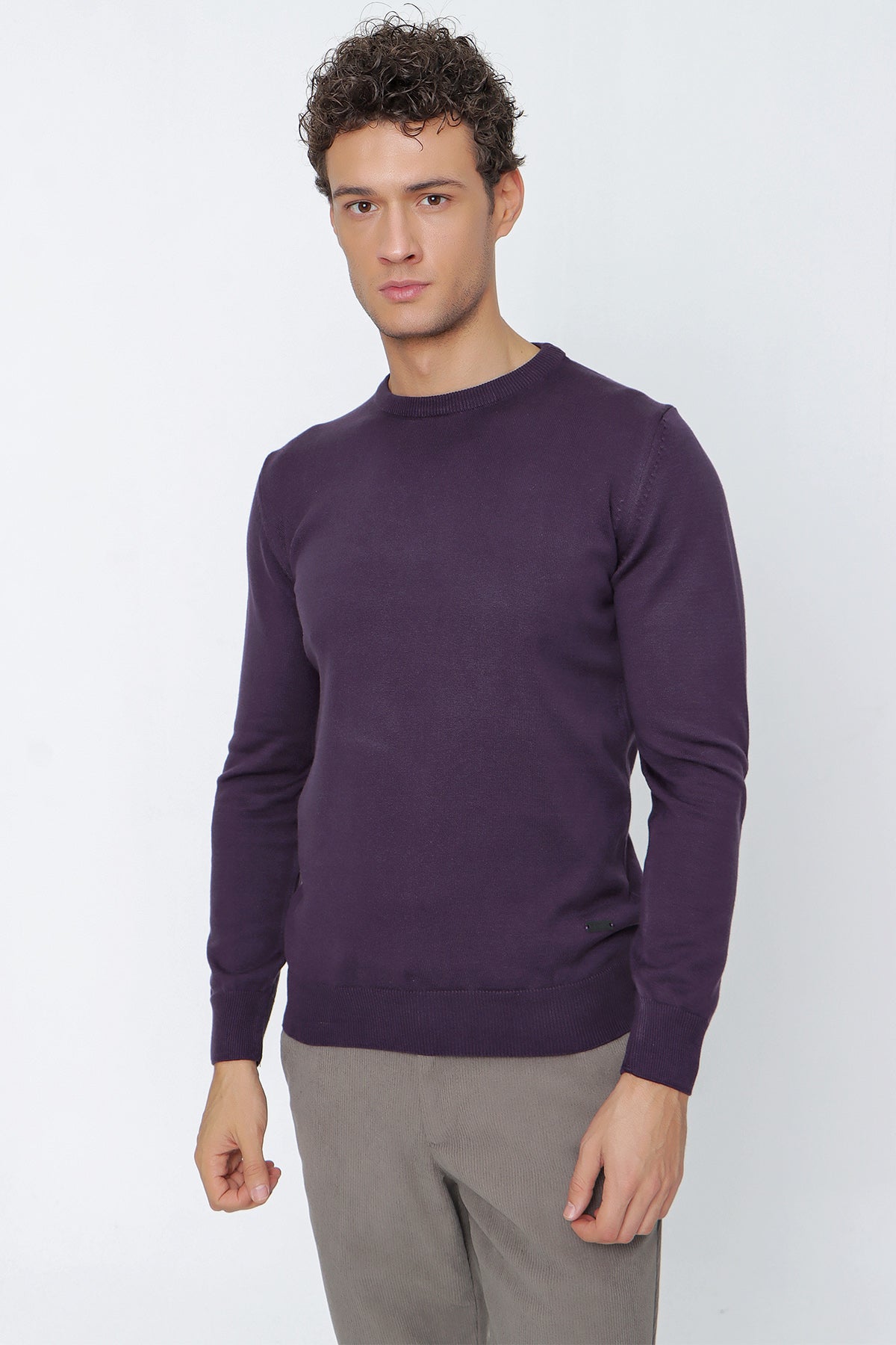 Comfort-Fit Round-Neck Knitwear - Purple