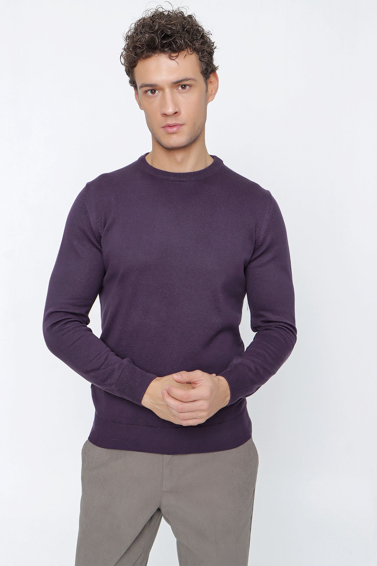 Comfort-Fit Round-Neck Knitwear - Purple