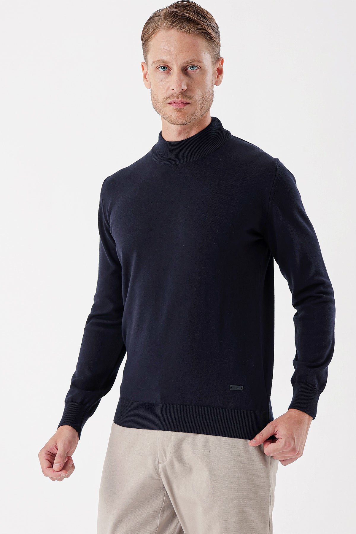 Comfort-Fit Half-Neck Knitwear - Navy