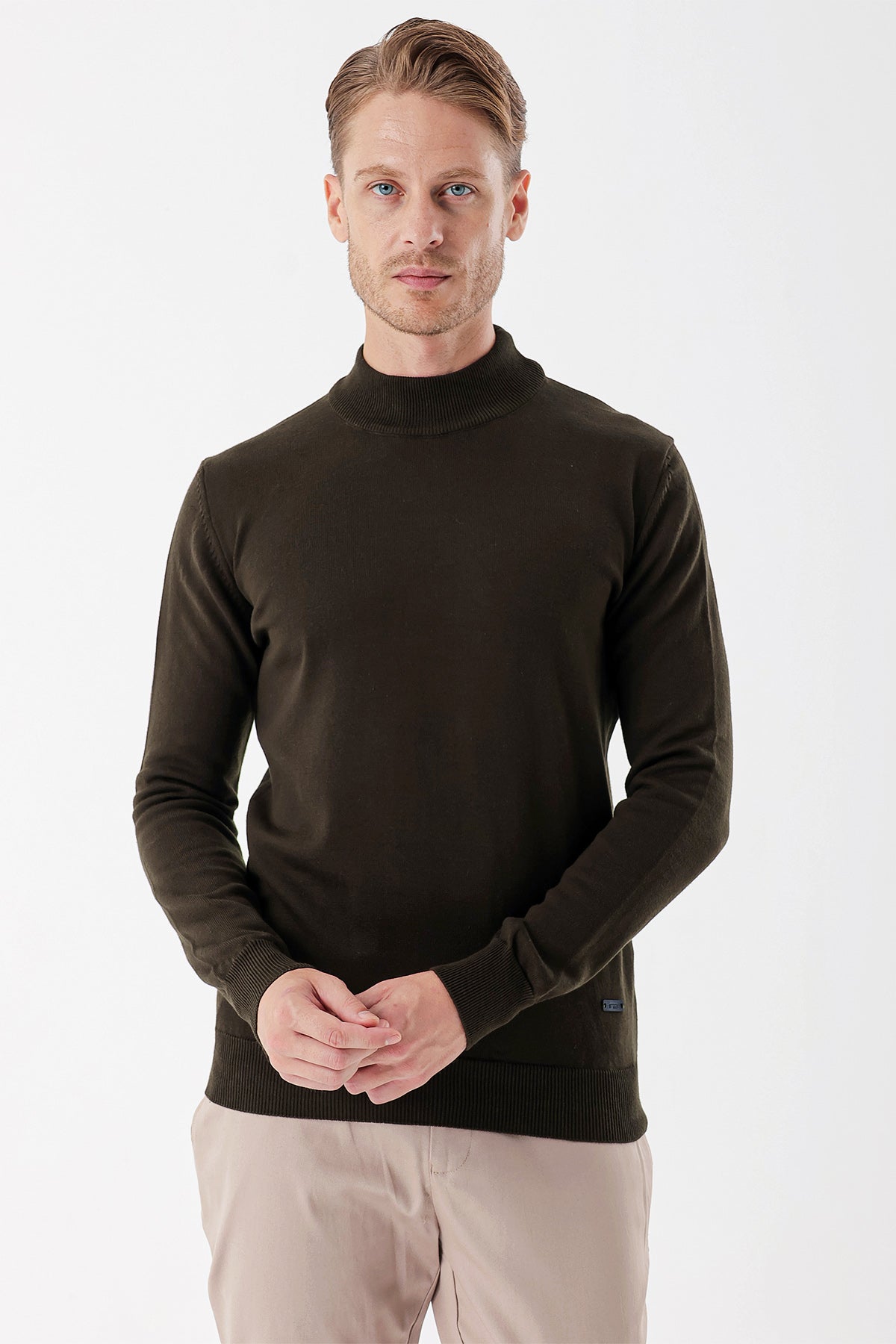 Comfort-Fit Half-Neck Knitwear - Olive