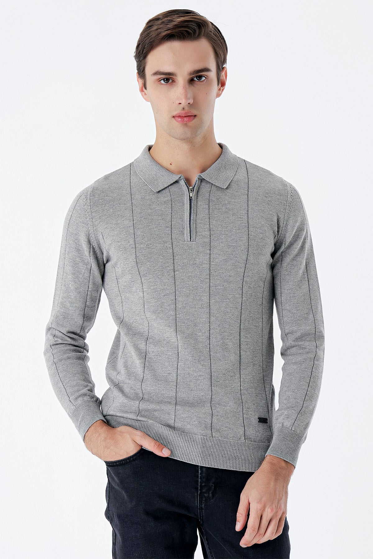 Comfort-Fit Polo-Neck Patterned Knitwear - Grey