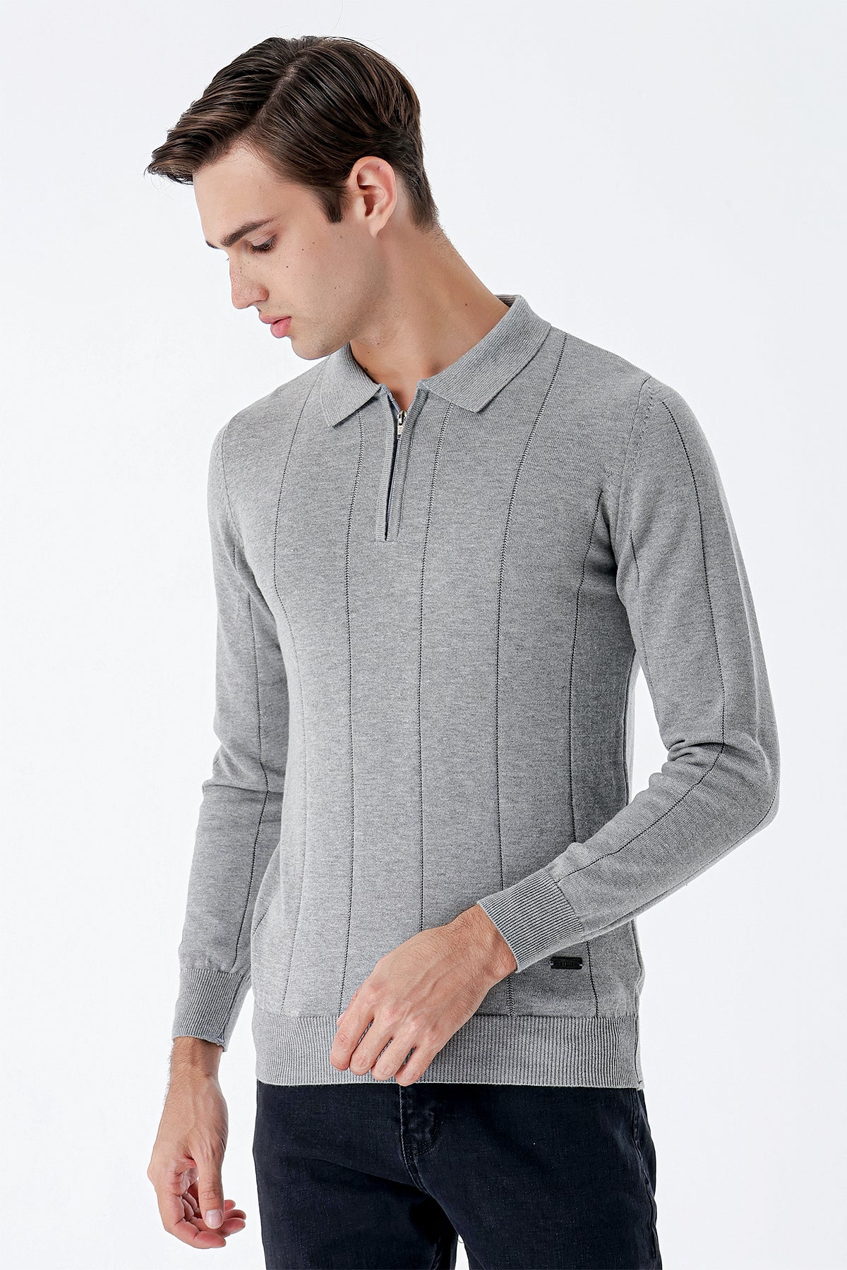 Comfort-Fit Polo-Neck Patterned Knitwear - Grey