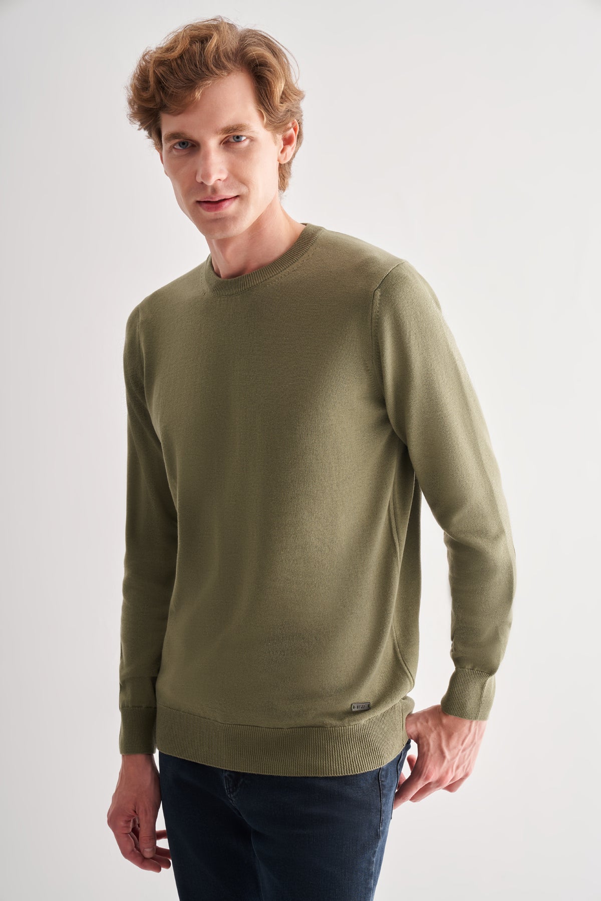 Comfort-Fit Round-Neck Knitwear - Khaki