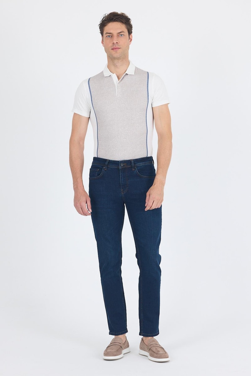 Navy Blue Slim-Fit Jeans