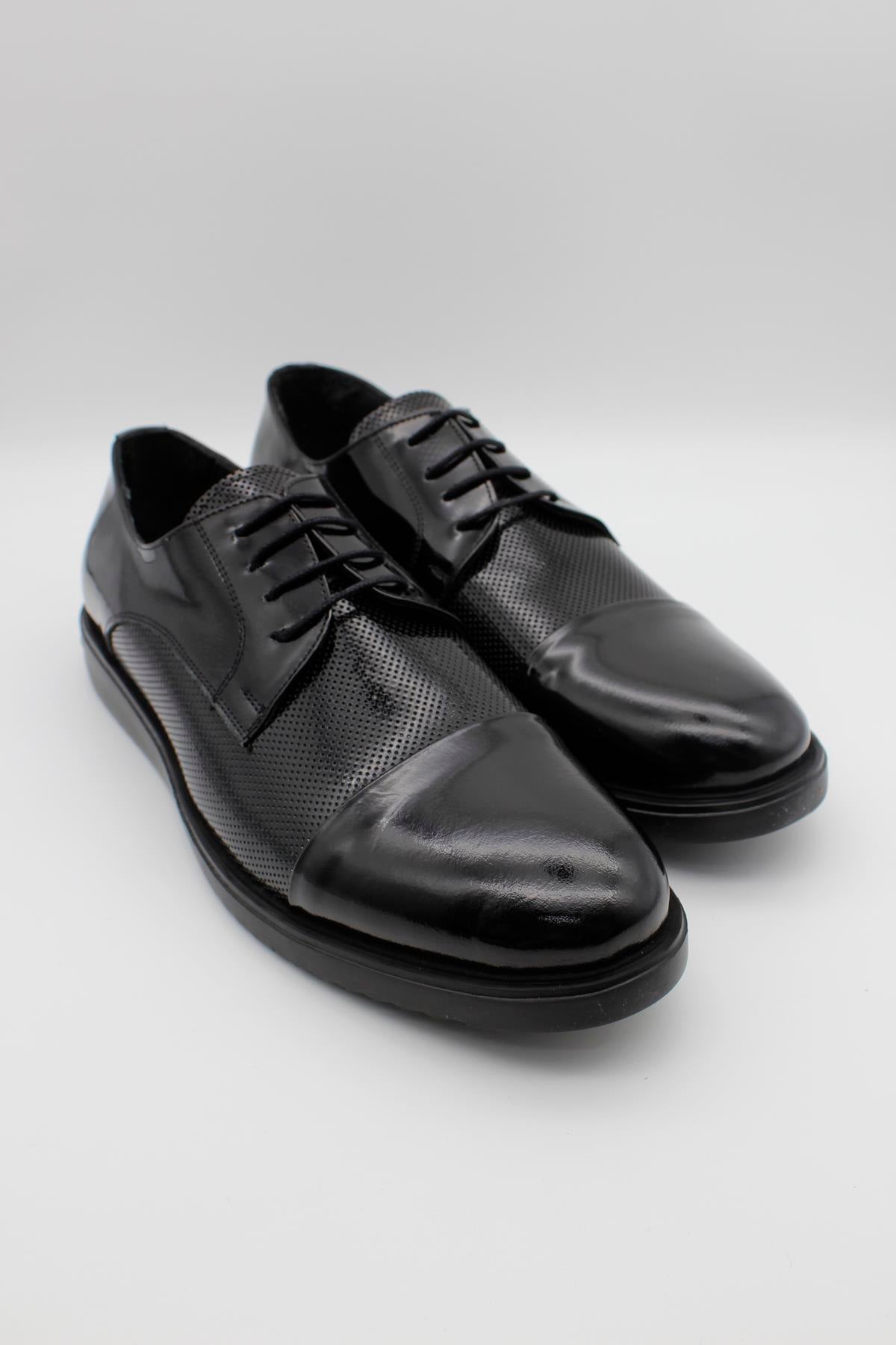 Derby Semi Textured Patent Shoes - Black