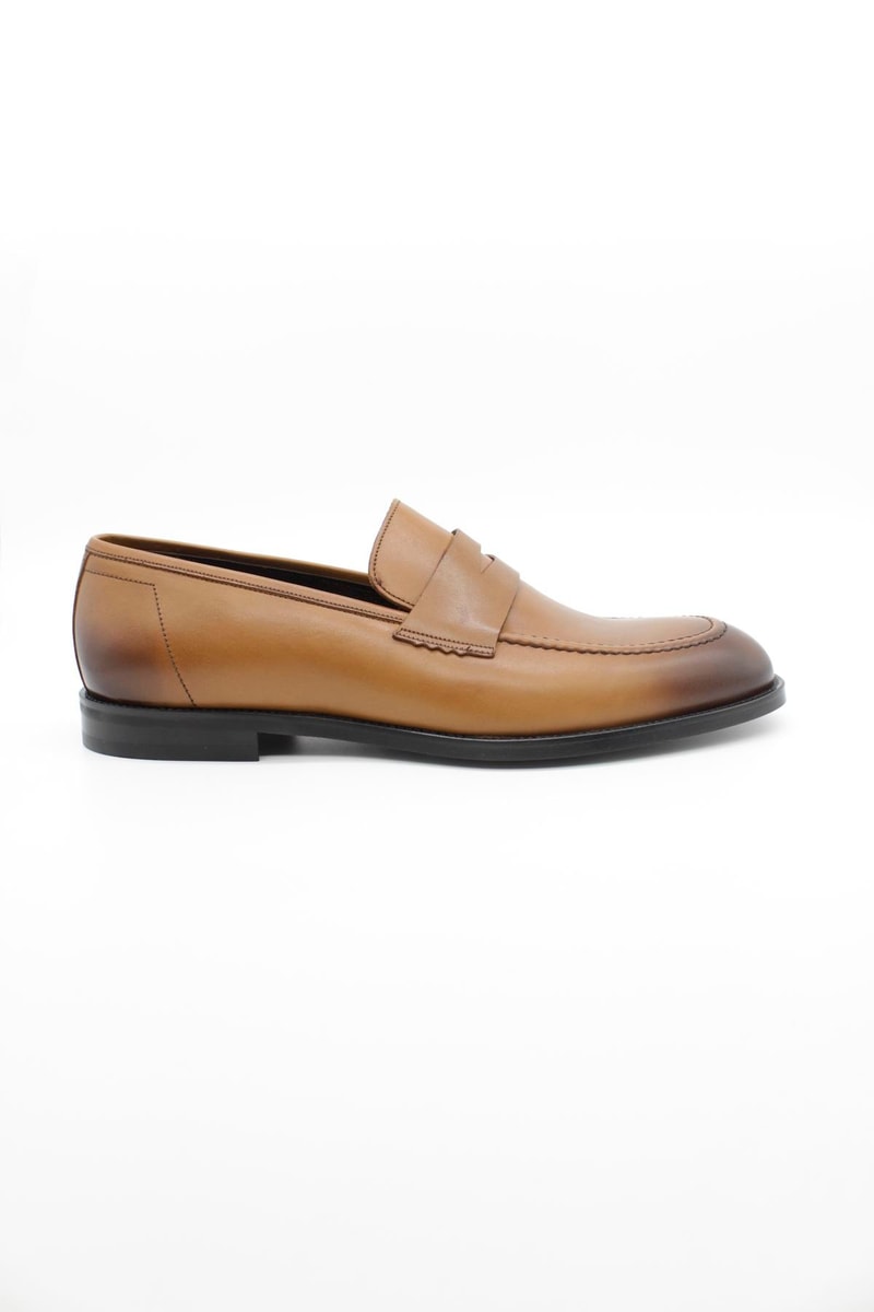Loafer Shoes - Camel