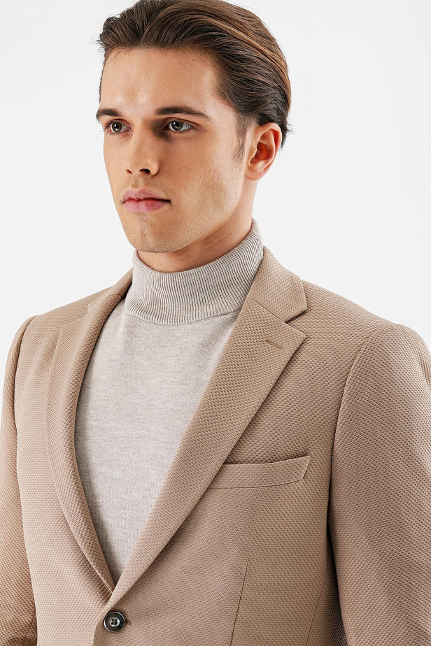 Slim-Fit Blazer - Beige